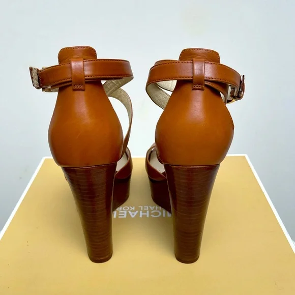 Michael Kors Leather Wedge Sandal Preowned Size 7.5 - Picture 2 of 5